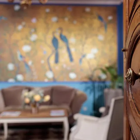 De L'amphitheatre Ξενοδοχείο 3*