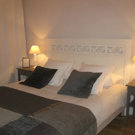 De L'amphitheatre Νιμ