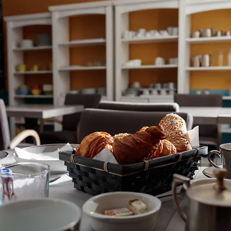 De L'amphitheatre Ξενοδοχείο 3*