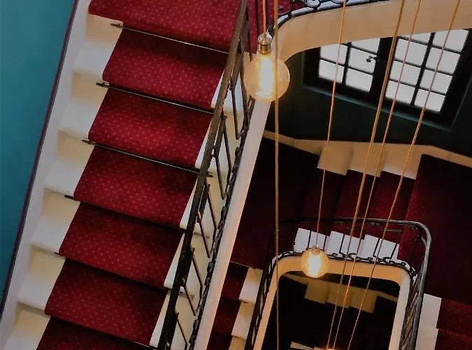 Hotel Hôtel De L'Amphithéâtre 3*