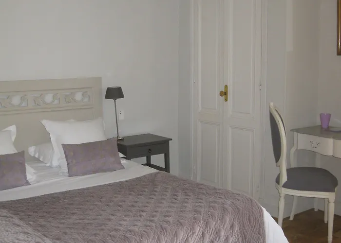 Hôtel De L'Amphithéâtre Nîmes