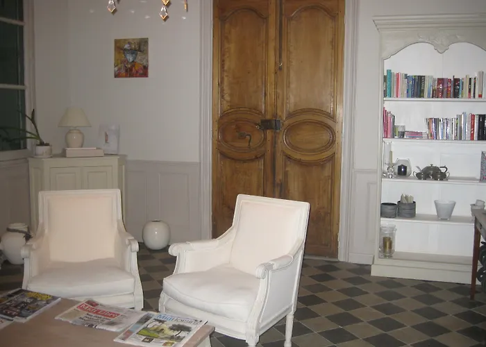 Hôtel De L'Amphithéâtre Hotel