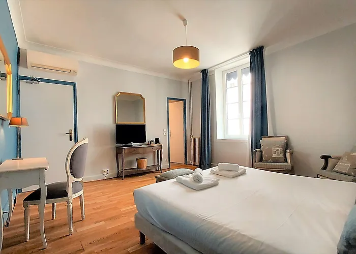 De L'amphitheatre Hotel 3*