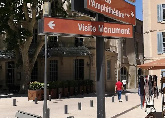 Ξενοδοχείο Hotel L'Amphitheatre 3*